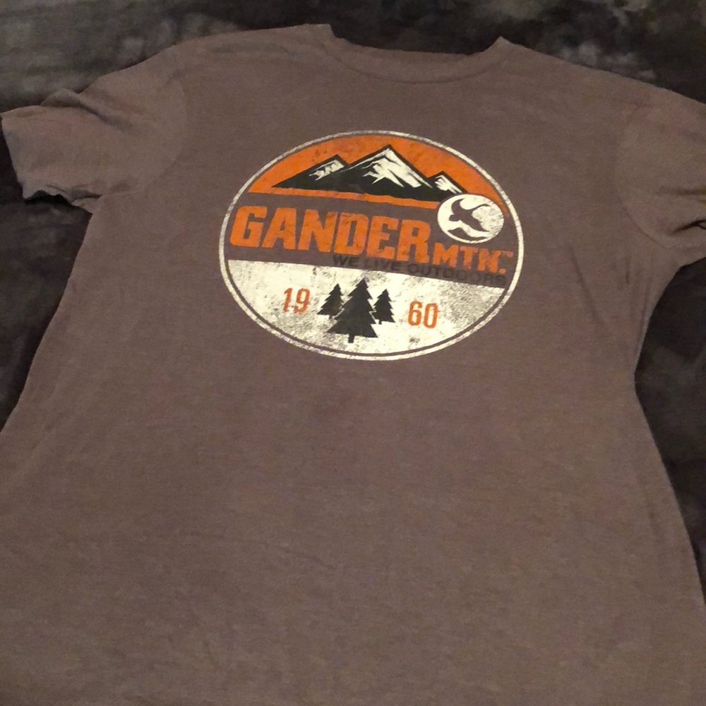 Gander mountain T - medium